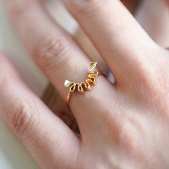 Frilled Wave Ring