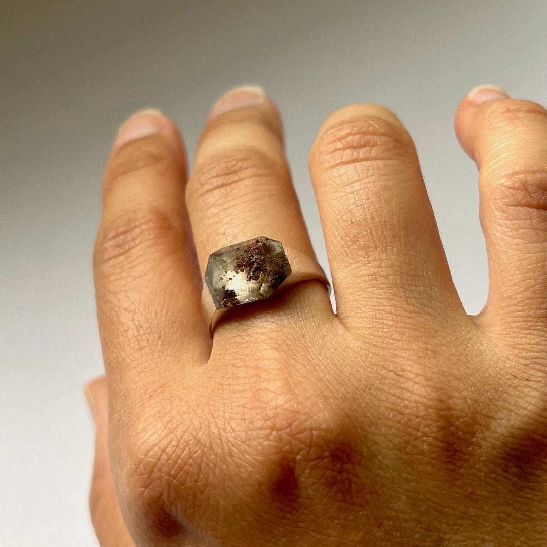 Garden Quartz Mini Rock Ring