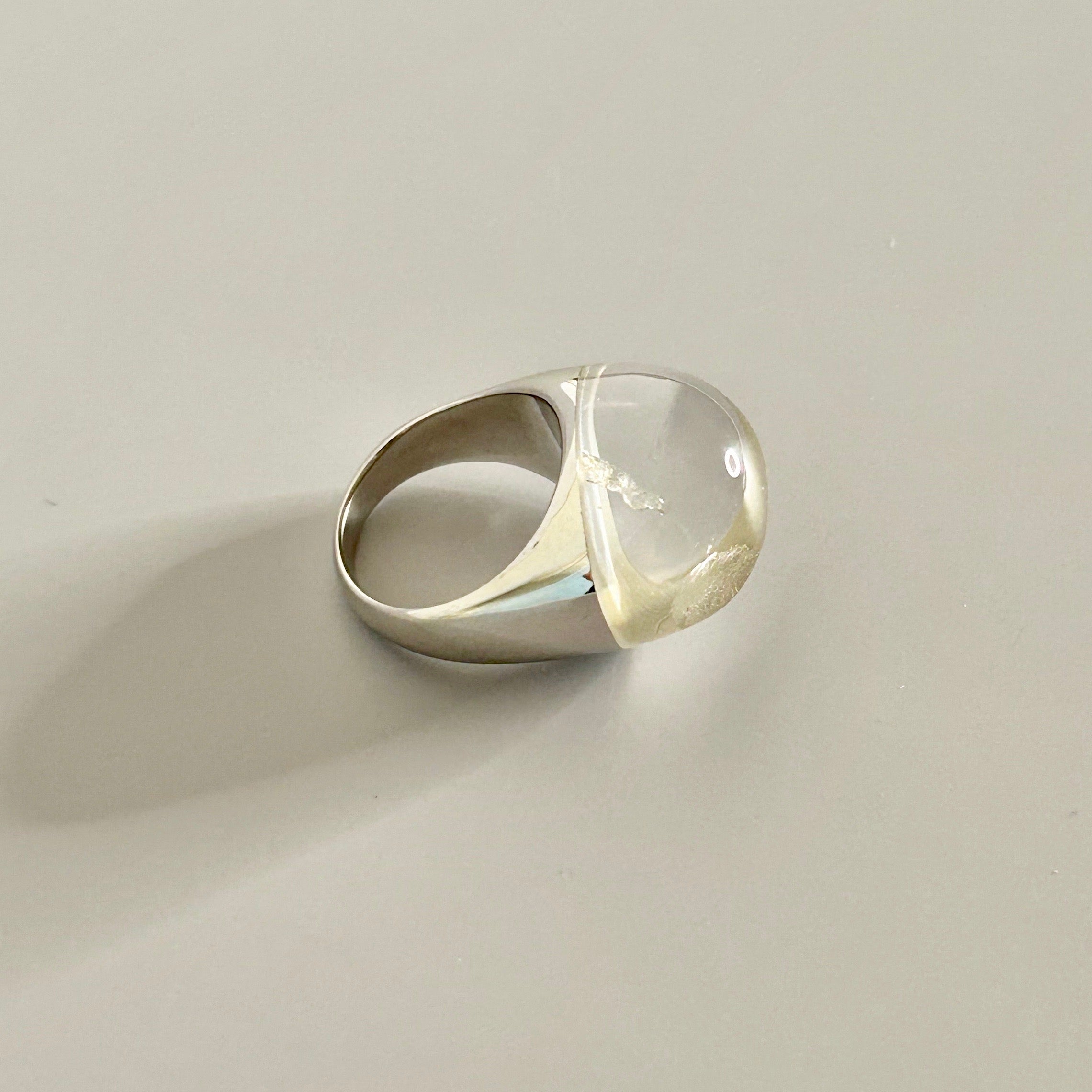 Himalaya Quartz Round Rock Ring – ansun